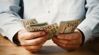 how to calculate salary per hour